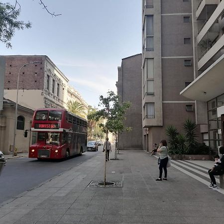 Una Habitacion Privada Con Bano Privado En Centro Historico Сантьяго Экстерьер фото