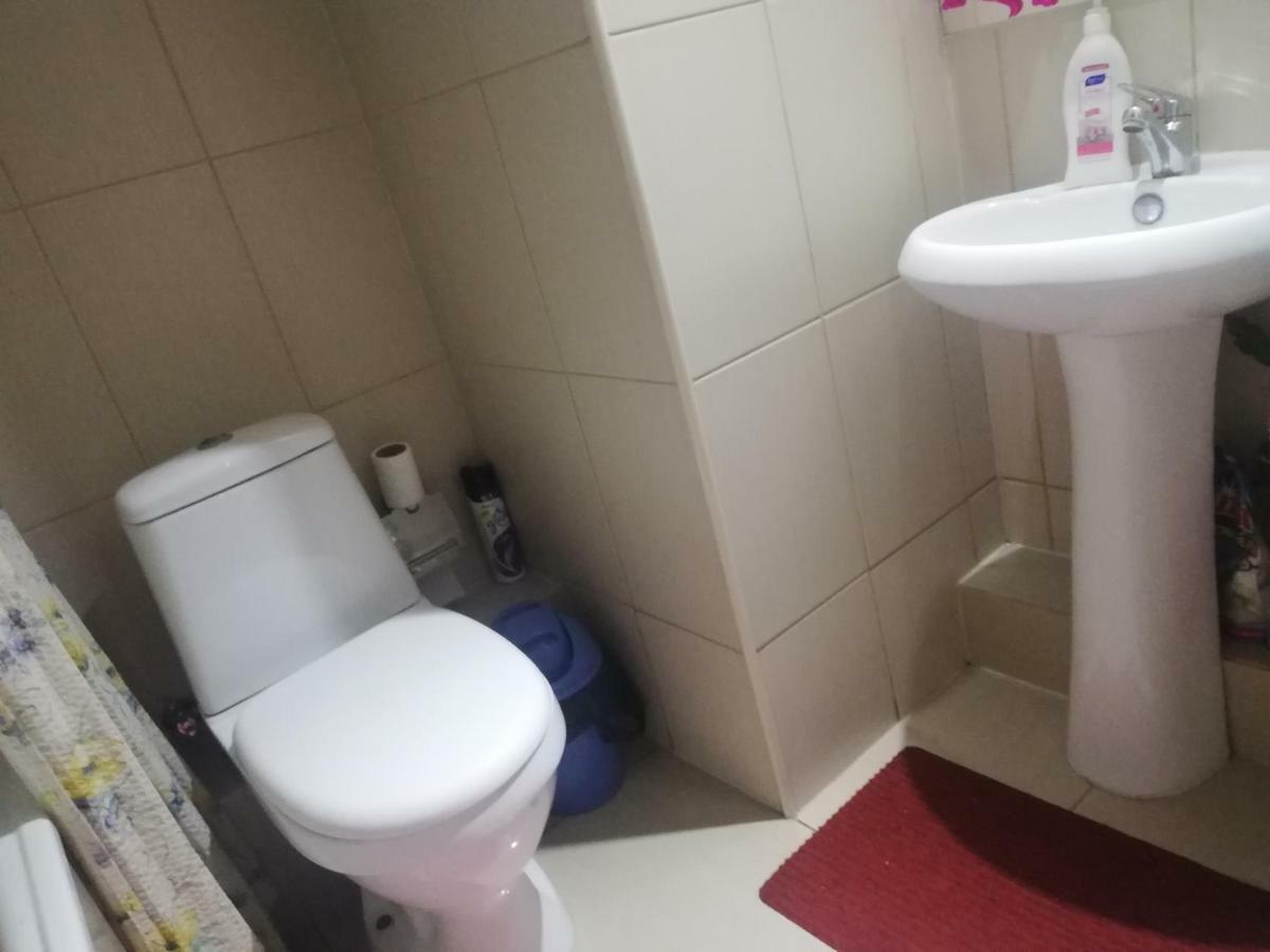 Una Habitacion Privada Con Bano Privado En Centro Historico Сантьяго Экстерьер фото