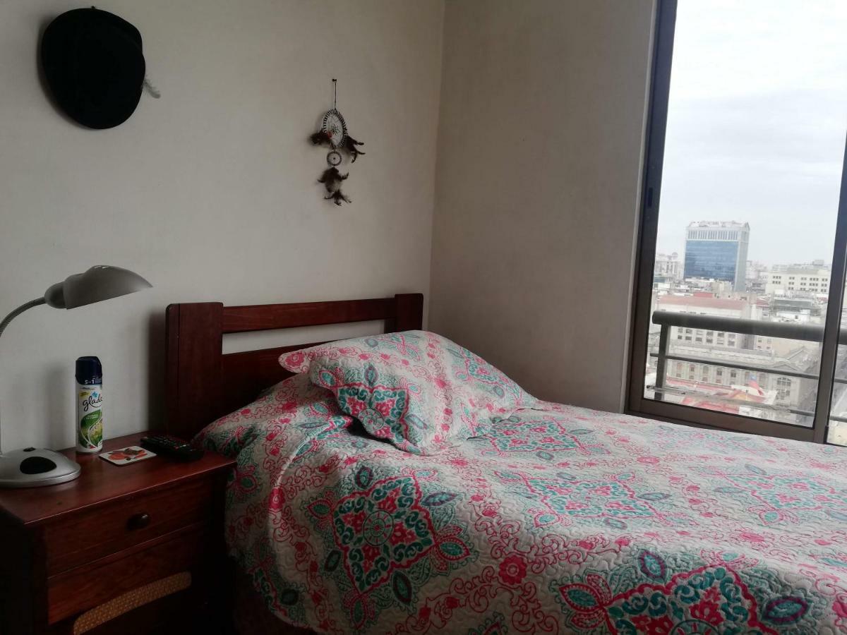 Una Habitacion Privada Con Bano Privado En Centro Historico Сантьяго Экстерьер фото