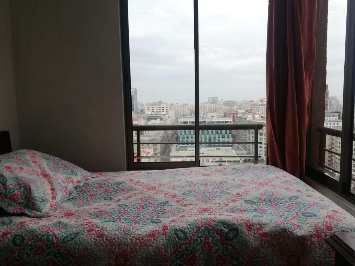 Una Habitacion Privada Con Bano Privado En Centro Historico Сантьяго Экстерьер фото